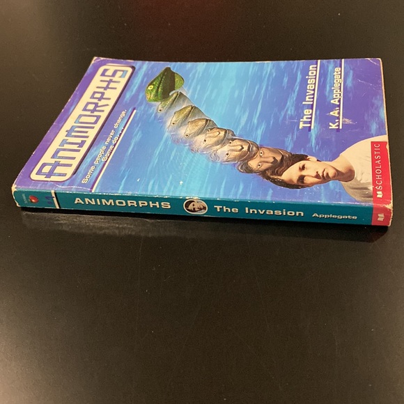 Animorphs #1: The Invasion by K. A. Applegate - Scholastic Paperback Novel - Picture 3 of 8